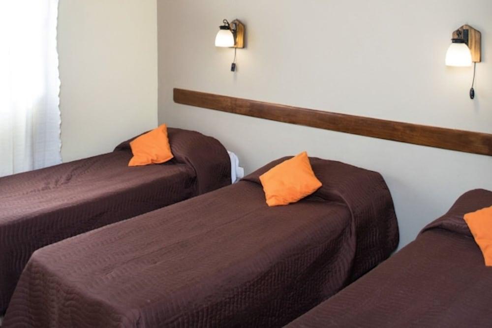 Hostel Inn Calafate 埃尔卡拉法特 外观 照片