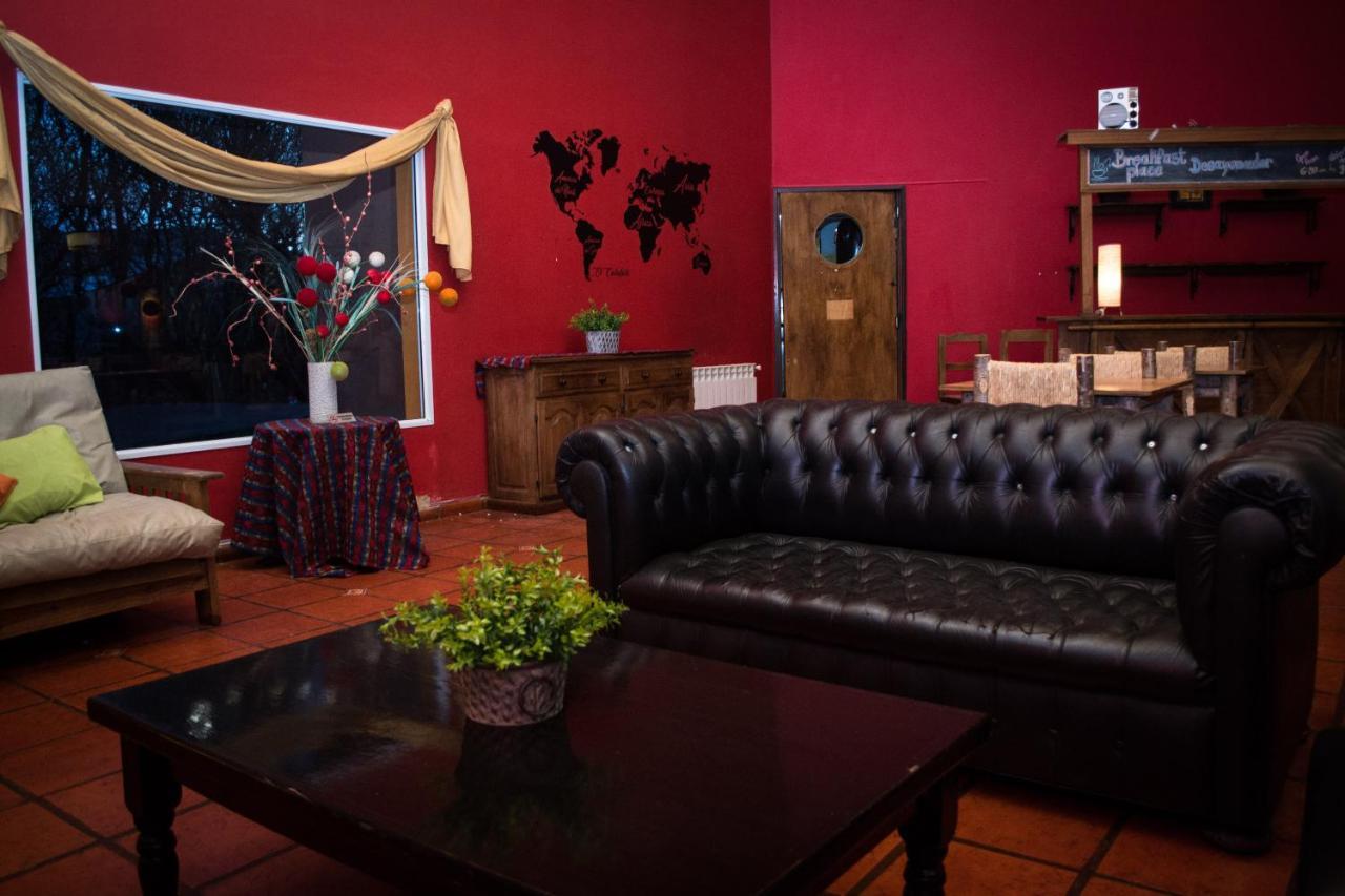 Hostel Inn Calafate 埃尔卡拉法特 外观 照片