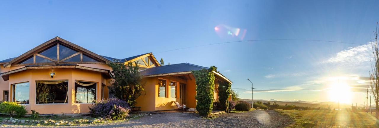 Hostel Inn Calafate 埃尔卡拉法特 外观 照片
